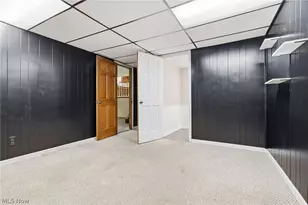 8694 Lansdale Ave NW, North Canton, OH 44720 - Photo 23