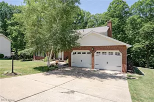 8515 Scenicridge Ave NW, Clinton, OH 44216 - Photo 3