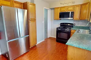 30008 Mildred St, Willowick, OH 44095 - Photo 9
