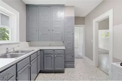 115 Burton Avenue, Akron, OH 44302 - Photo 15