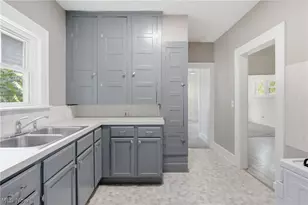 115 Burton Ave, Akron, OH 44302 - Photo 15