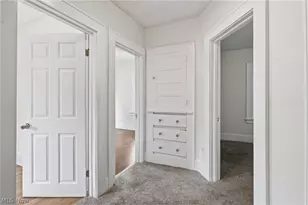 115 Burton Ave, Akron, OH 44302 - Photo 19