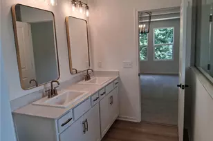 3775 Overlook Ct, Akron, OH 44333 - Photo 9