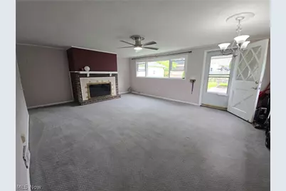 3054 Sterling Road, Lorain, OH 44052 - Photo 15