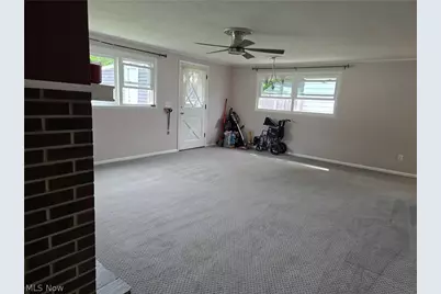 3054 Sterling Road, Lorain, OH 44052 - Photo 13