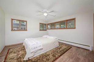 919 Robinson Ave, Barberton, OH 44203 - Photo 13