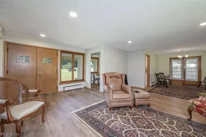 919 Robinson Avenue, Barberton, OH 44203 - Photo 7
