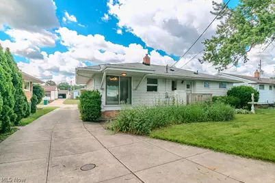 73 E Parkleigh Drive, Green Hills, OH 44131 - Photo 29