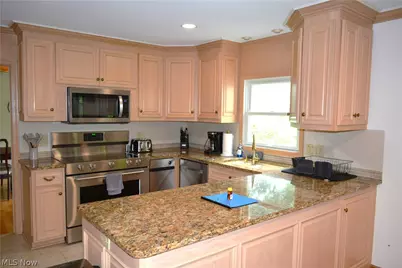 10 Hawthorne Drive, Norwalk, OH 44857 - Photo 9