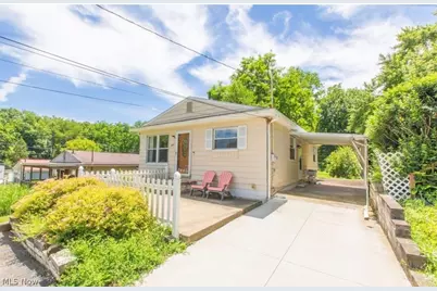 260 Horn Street, Barberton, OH 44203 - Photo 1