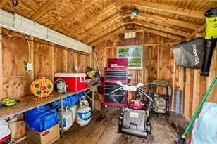 169 Walnut St, Leetonia, OH 44431 - Photo 43