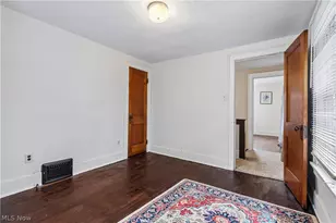 636 Polk Ave, Akron, OH 44314 - Photo 17