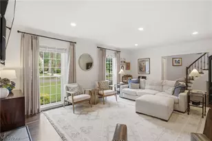 15712 Chadbourne Rd, Huber Heights, OH 44120 - Photo 9