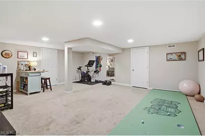 15712 Chadbourne Road, Huber Heights, OH 44120 - Photo 43