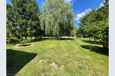 6167 Oakwood Circle, North Ridgeville, OH 44039 - Photo 15