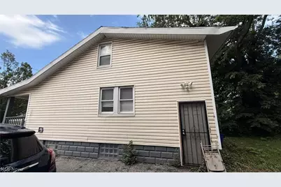 12607 Watterson Avenue, Loveland, OH 44105 - Photo 11