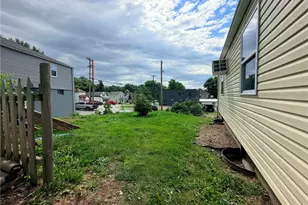 939 Blue Ave, Zanesville, OH 43701 - Photo 25