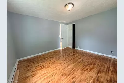 939 Blue Avenue, Zanesville, OH 43701 - Photo 9