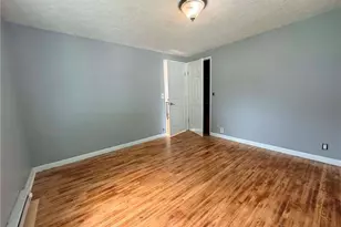 939 Blue Ave, Zanesville, OH 43701 - Photo 9