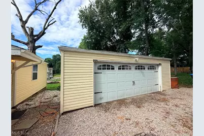939 Blue Avenue, Zanesville, OH 43701 - Photo 27