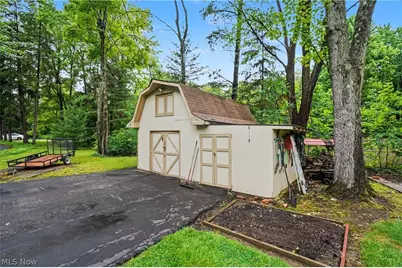 669 Westridge Road, Akron, OH 44333 - Photo 23