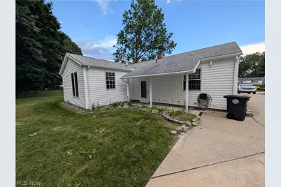 2543 Burlingham Drive, Ashtabula, OH 44004 - Photo 9