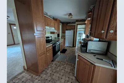 2543 Burlingham Drive, Ashtabula, OH 44004 - Photo 3