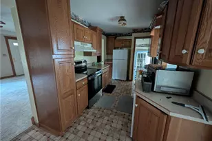 2543 Burlingham Dr, Ashtabula, OH 44004 - Photo 3