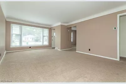 595 Dickerson Road, Willowick, OH 44095 - Photo 3