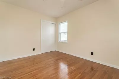 595 Dickerson Road, Willowick, OH 44095 - Photo 27