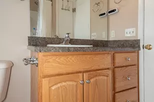 595 Dickerson Rd, Willowick, OH 44095 - Photo 15