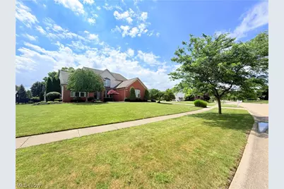 3676 Truxton Place, Avon, OH 44011 - Photo 9