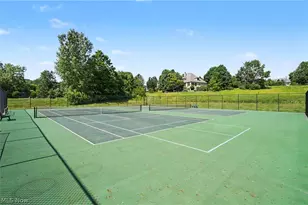 1933 Rock Creek S, Akron, OH 44333 - Photo 43