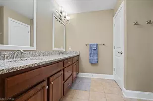 1933 Rock Creek S, Akron, OH 44333 - Photo 29
