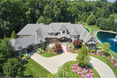 520 Arbor Falls Drive, Sharon, OH 44281 - Photo 1