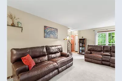 1660 Wiltshire Road, Akron, OH 44313 - Photo 3