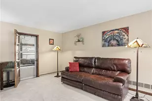 1660 Wiltshire Rd, Akron, OH 44313 - Photo 5