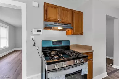 7210 Colgate Avenue, Loveland, OH 44102 - Photo 13