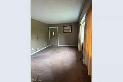 2031 Hillside Terrace, Akron, OH 44305 - Photo 9