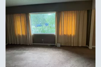 2031 Hillside Terrace, Akron, OH 44305 - Photo 11