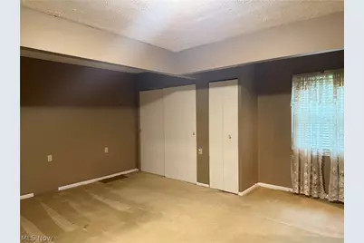 2031 Hillside Terrace, Akron, OH 44305 - Photo 17