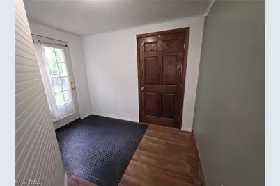 1341 Benton Street, Barberton, OH 44203 - Photo 15