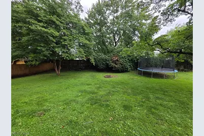 1341 Benton Street, Barberton, OH 44203 - Photo 23