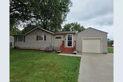 1341 Benton Street, Barberton, OH 44203 - Photo 1