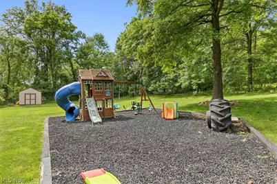 1942 Edwards Drive, Akron, OH 44306 - Photo 43