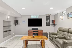 1942 Edwards Dr, Akron, OH 44306 - Photo 29