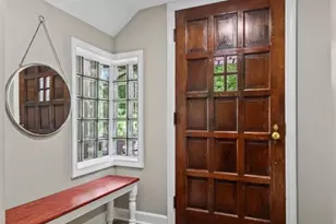 1942 Edwards Dr, Akron, OH 44306 - Photo 5
