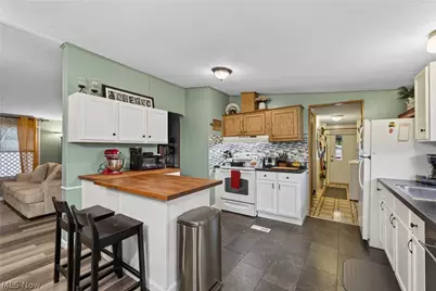 13041 Kevin Lane, Chardon, OH 44024 - Photo 15