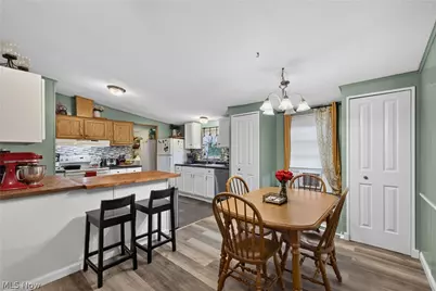 13041 Kevin Lane, Chardon, OH 44024 - Photo 17