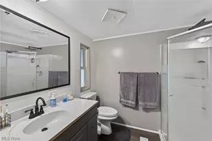 13041 Kevin Ln, Chardon, OH 44024 - Photo 35